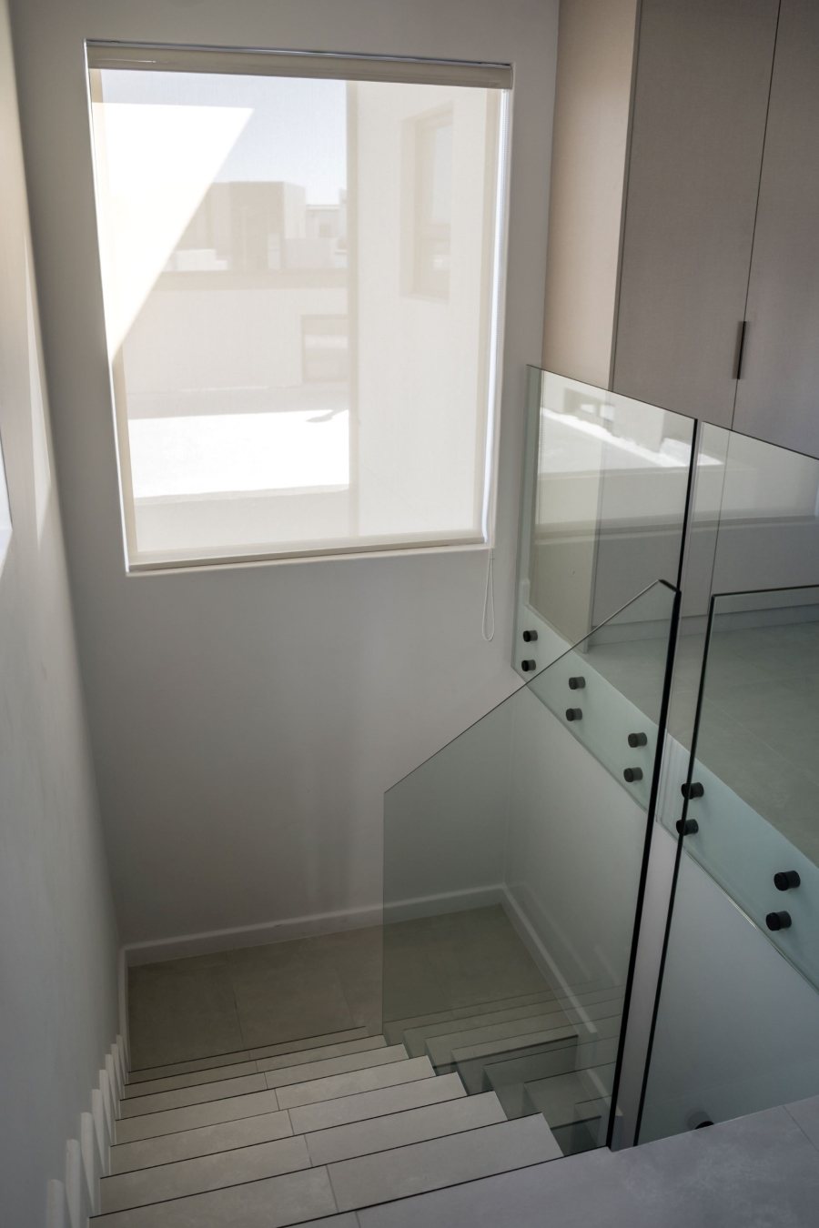 To Let 4 Bedroom Property for Rent in Sandown Western Cape